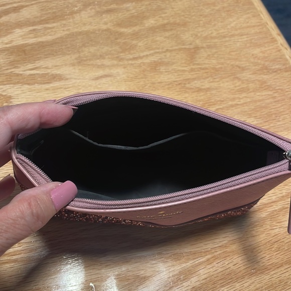 Kate spade makeup bag - Picture 3 of 6